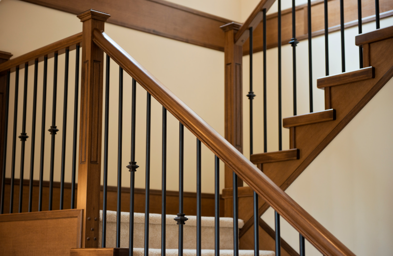 bonne hauteur pour une rampe d'escalier